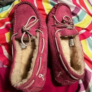 Pink Ugg moccasins slippers sz. 9